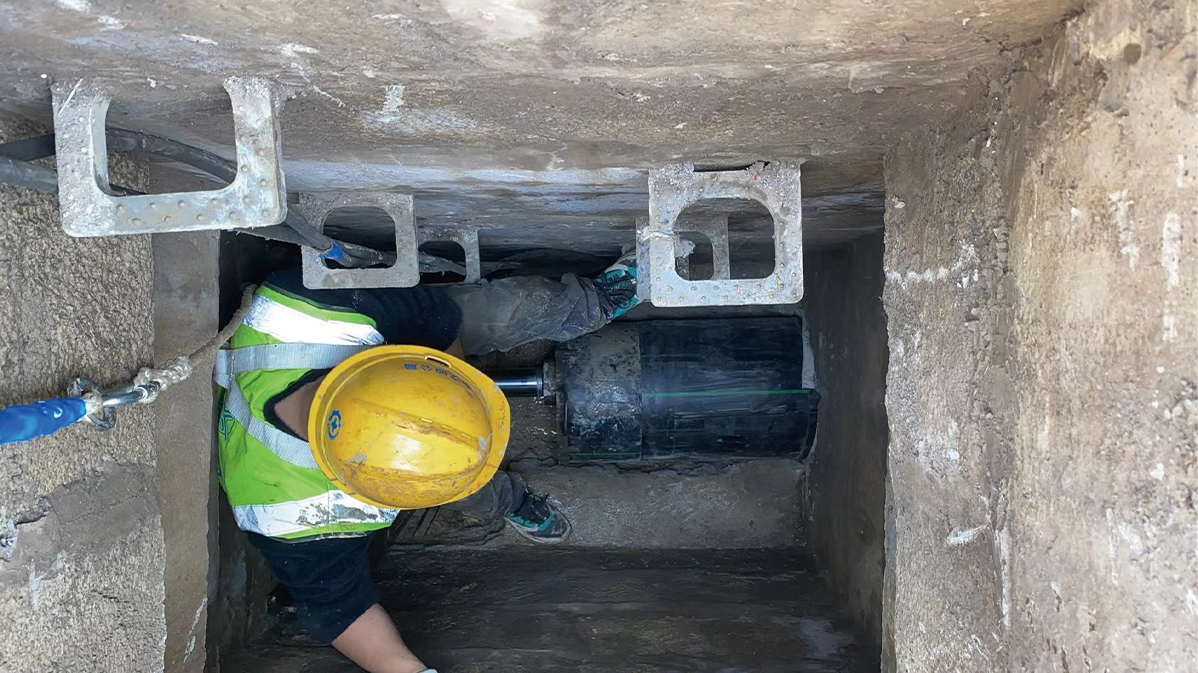 昆都仑HDPE短管内衬法